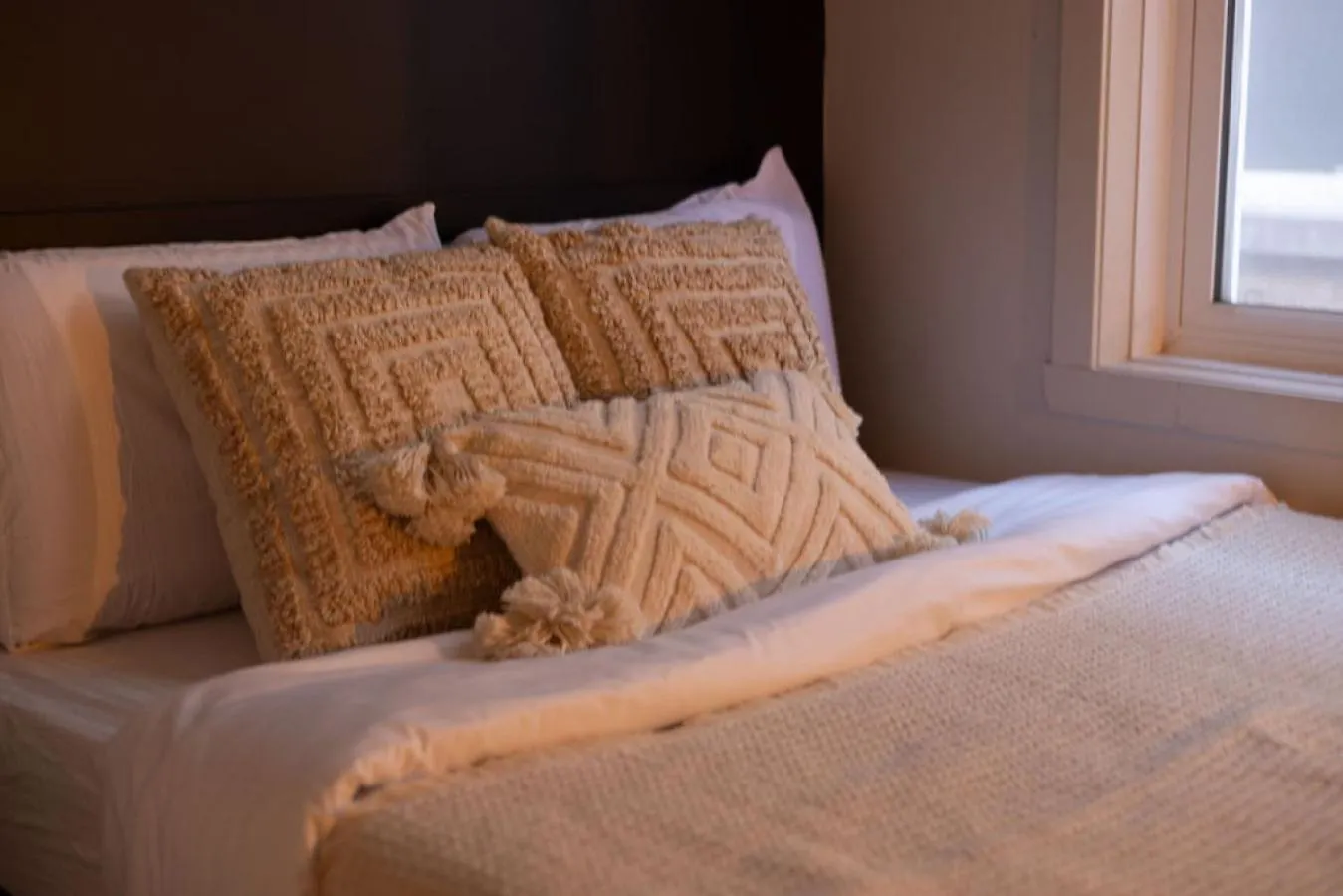 Apartment Ferienwohnung The Urban Haven 4Br In The Heart Of Plateau Mtl Zj5 Montréal