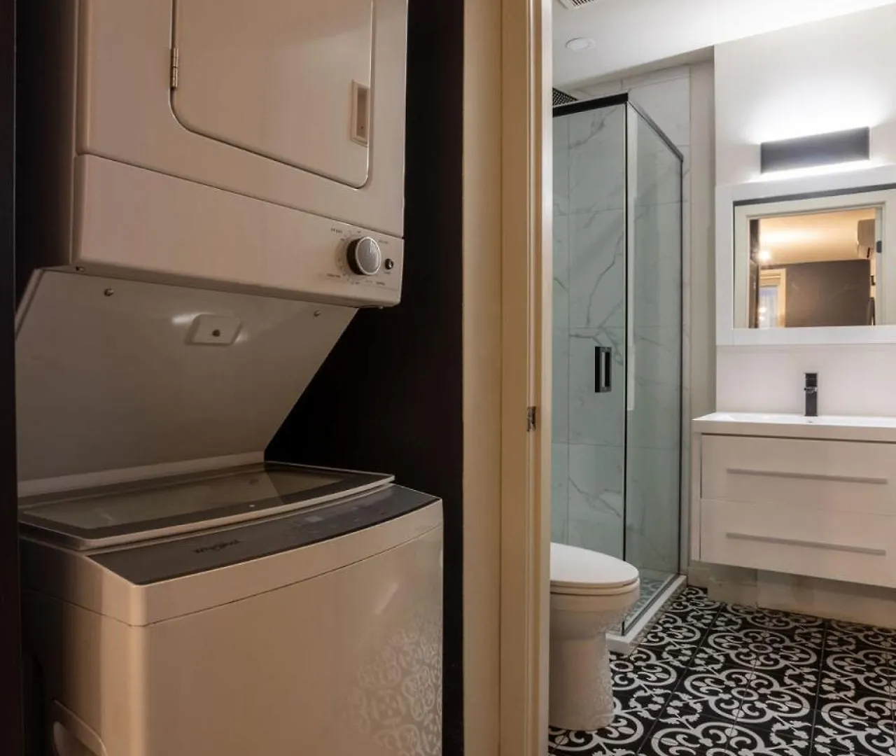 The Urban Haven 4Br In The Heart Of Plateau Mtl Zj5 Apartment Montreal Canada